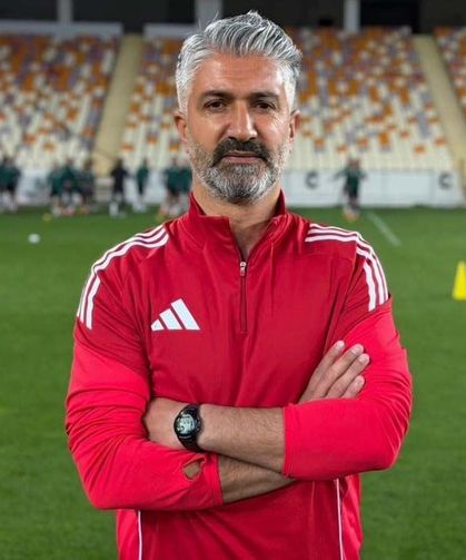 Vanlı Murat Yıldırım başarıya koşuyor