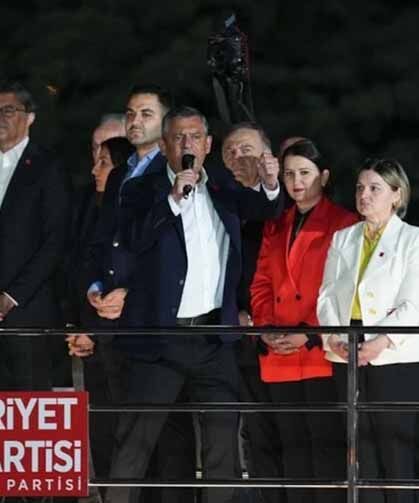 Özgür Özel: Herkesi meydanlara davet ediyorum