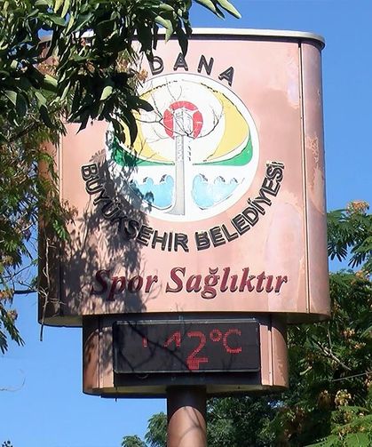 Adana’da termometreler 42 dereceyi gösterdi