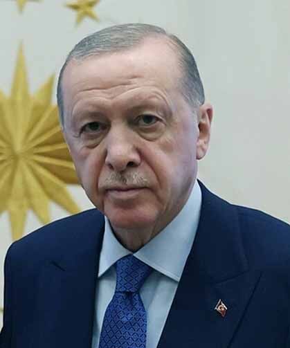 Erdoğan'dan vefat eden Kadir İnanır için başsağlığı mesajı