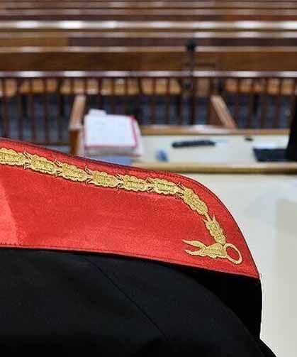 Hakim ve savcılara yeni uyarma cezası