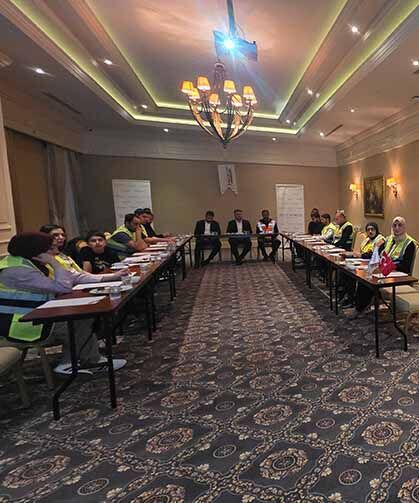İHAKUT Van'da toplantı yaptı