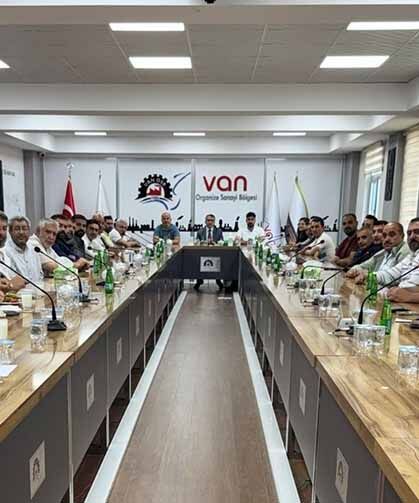 Van OSB'de sanayicilerle istişare toplantısı gerçekleştirildi