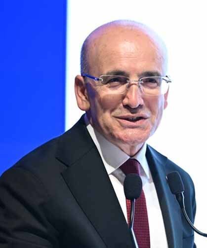 Bakan Şimşek: Ekonomimiz büyümesini 23 çeyrektir kesintisiz sürdürdü