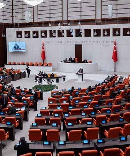 Basına yönelik düzenlemeleri içeren kanun teklifi TBMM'de kabul edildi
