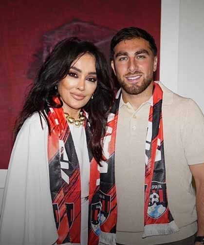 Vanspor yöneticisi Gökırmak, yeni transfer Ozan Kökçü ile görüştü