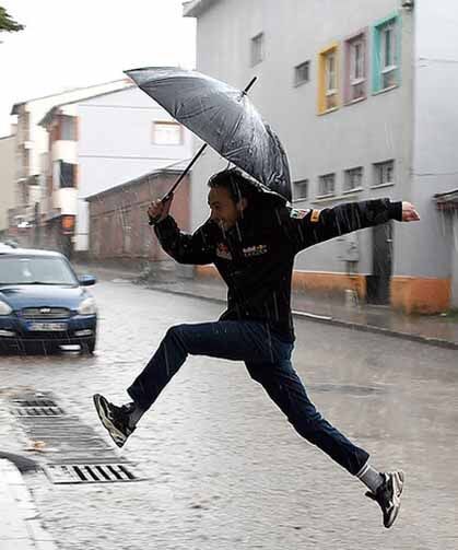 Türkiye'de geçen ay 214 şiddetli meteorolojik olay yaşandı