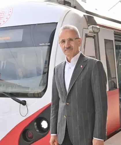 15 Temmuz'da bakanlığa bağlı kent içi raylı sistemlerde ücretsiz ulaşım