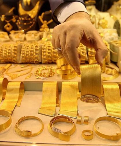 Ons ve gram altın yeni haftaya düşüşle başladı