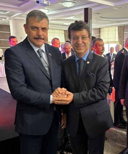 Kayhan Türkmenoğlu Van'ın öncelikli ihtiyaçlarını İçişleri Bakanı Çiftçi'ye iletti