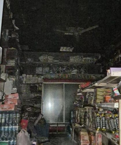 Erciş'te iş yeri yangını