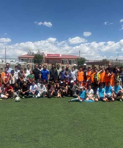 Van’da yaz Kur’an kursu öğrencileri futbol turnuvasında buluştu