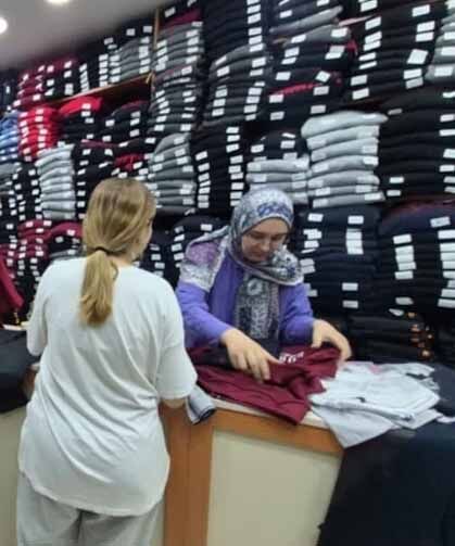 Okul alışverişinde hareketlilik başladı