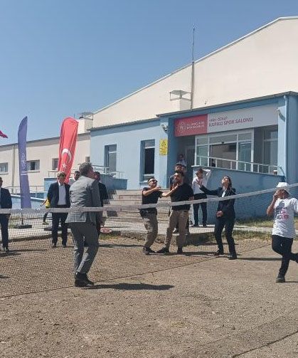 Özalp’ta Gençlik ve Spor Festivali düzenlendi