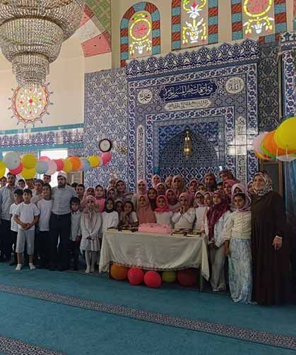 Edremit Şehitlik Camii’nde yaz Kur’an kursları tamamlandı