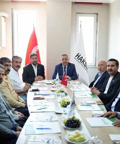 AK Parti Van İl Başkanlığından esnaf ve kurum ziyaretleri