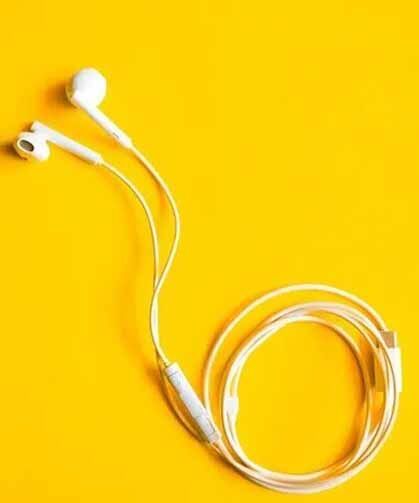 Uzmanlardan yüksek sesle müzik dinleyenlere uyarı