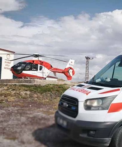 21 günlük bebek helikopter ambulansla Van'a sevk edildi