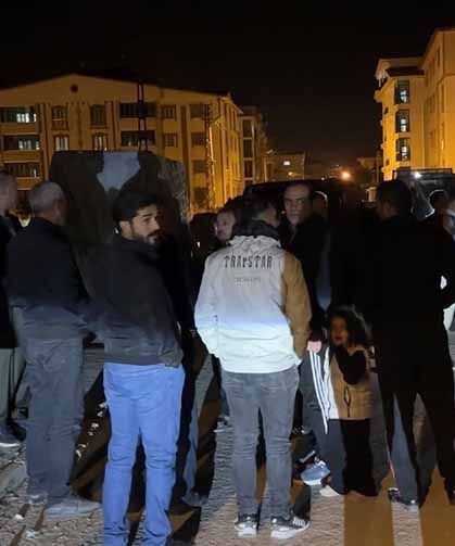 10 saatlik kabus mutlu bitti: Kayıp Efe kamyonet kasasında uyurken bulundu