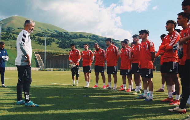 Vanspor FK'nın Erzurum kampından görüntüler