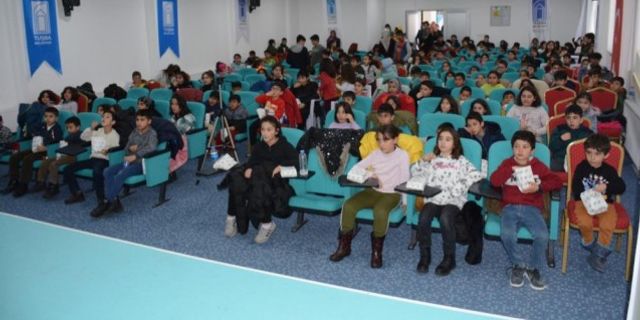 Tuşba’da ‘Sömestir Fest’e büyük ilgi