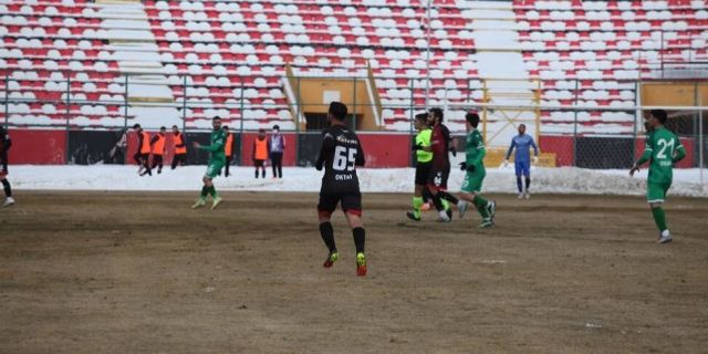 Vanspor'un bileği bükülmüyor! Haydar:1 Adıyaman: 0