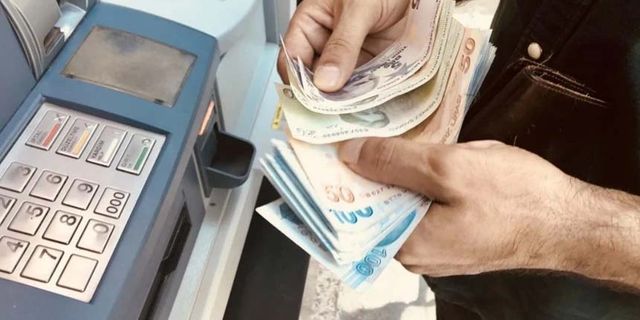 Merkez'den yeni düzenleme! Bankalar nakit avans çekimini durdurdu