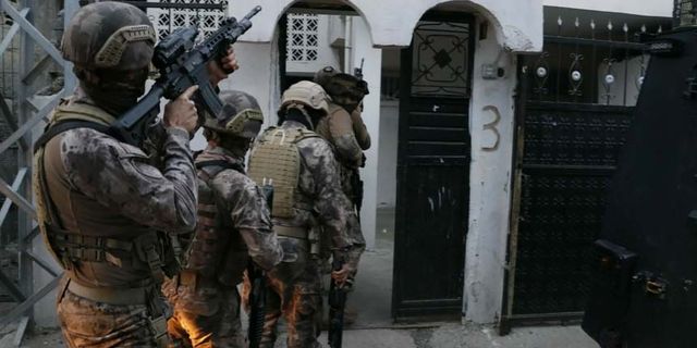 Van'da flaş operasyon! 15 kişi gözaltına alındı