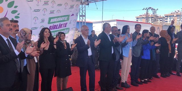 Yeşil Sol Parti, Erciş'te miting düzenledi