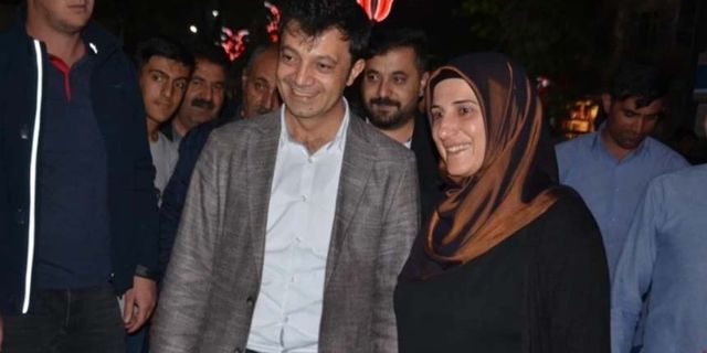 Van ve 3 ilde flaş operasyon! Belediye eş başkanları gözaltında