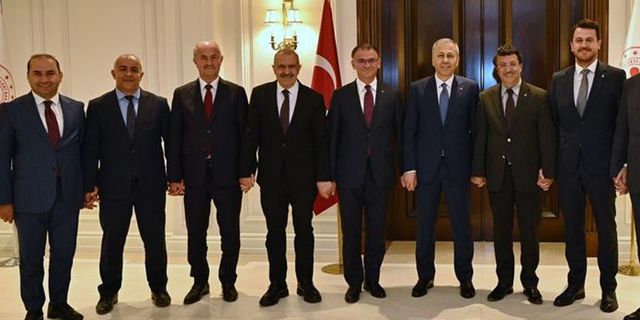 Van heyetinden İçişleri Bakanına ziyaret
