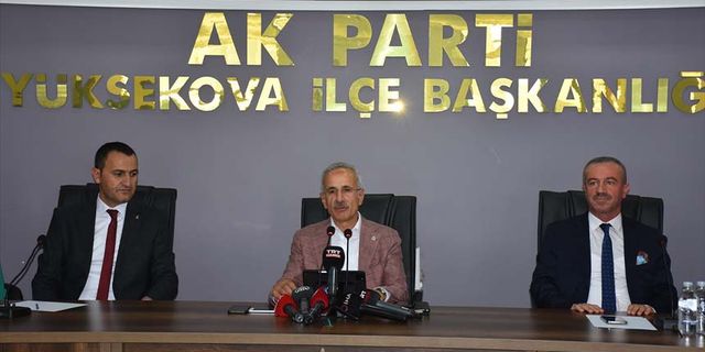 Ulaştırma ve Altyapı Bakanı Abdulkadir Uraloğlu, Hakkari'de konuştu