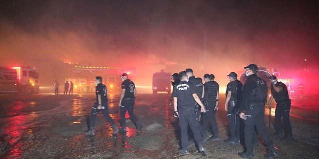 Van'da korkutan yangın söndürüldü