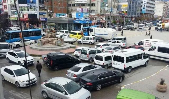 Van'da, trafiğe kayıtlı araç sayısı belli oldu!