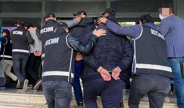 Van'da 25 kişi tutuklandı