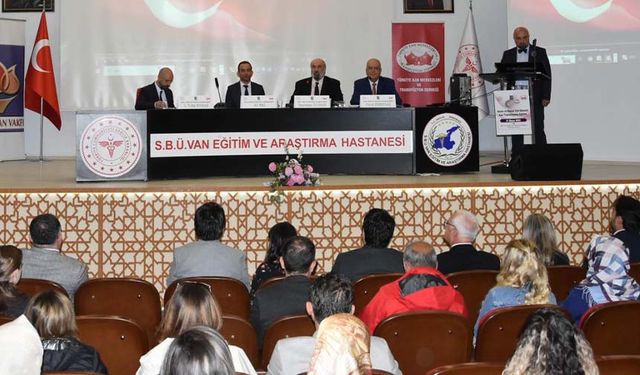 Van'da “Hasta ve Hekim İçin Güvenli Kan Transfüzyonu” eğitim semineri