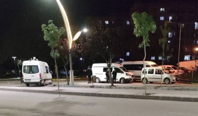 Van’da şüpheli çanta polisi alarma geçirdi!