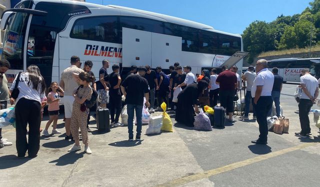 Otogarda bayram dönüşü hareketliliği başladı