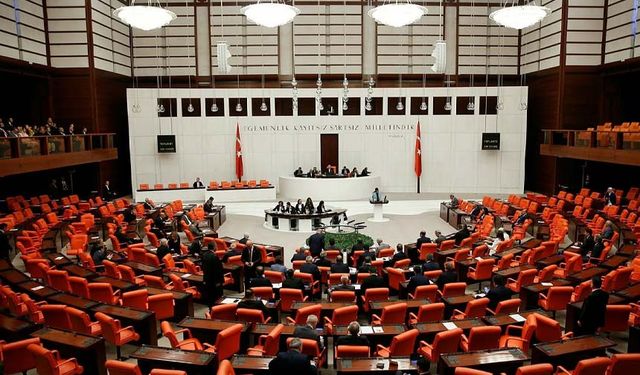 TBMM son mesai haftasına giriyor: Gündem zam teklifleri