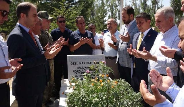 15 Temmuz Şehidi Halil Hamuryen, mezarı başında anıldı