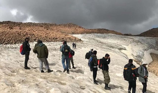 Aktivistler, Süphan Dağı zirve tırmanışı gerçekleştirecek