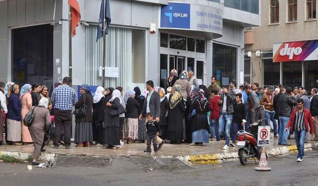 TÜİK işsizlik rakamlarını açıkladı! İşsizlik oranı yüzde 9,7 oldu