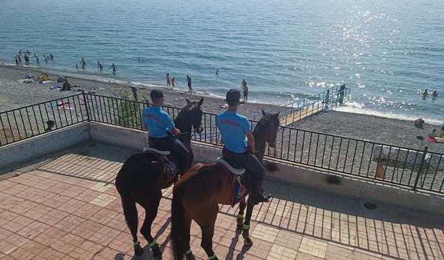 Van’da Jandarma boğulmalara karşı uyarıyor