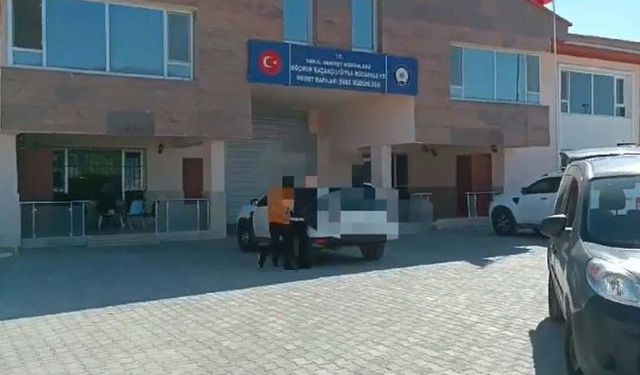 Van’da 2 organizatör tutuklandı