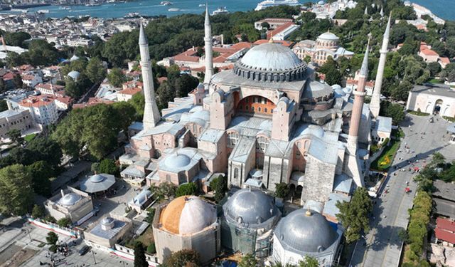 Ayasofya-i Kebir Camii Şerifi’nin birkaç nesil sürecek olan restorasyon çalışması başladı