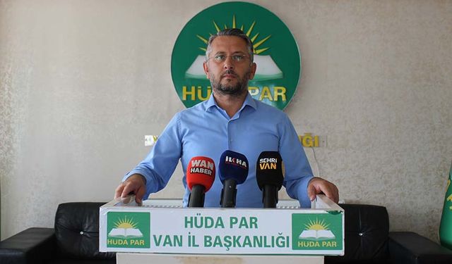 HÜDA-PAR Van İl Başkanı Sayğın: Okul alışverişinizi yerel esnaftan yapın!