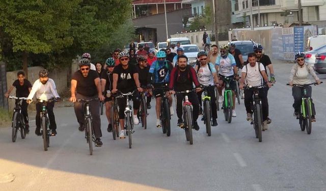 Van'da sağlıklı yaşam için pedal çevirdiler