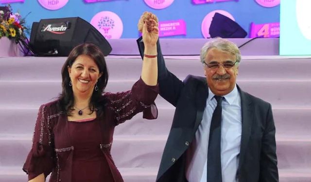 Pervin Buldan ve Mithat Sancar, Yeşil Sol Parti'ye geçti