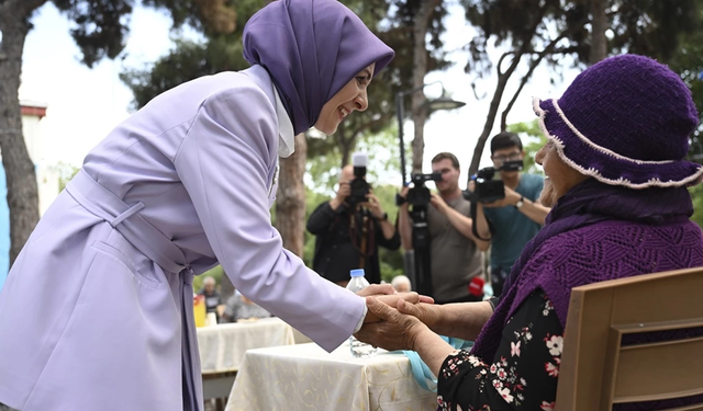 Emeklilerden Bakan Göktaş'a "ücretsiz toplu ulaşım" mektubu