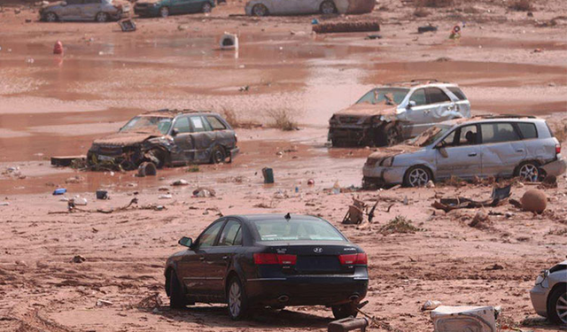 Libya'daki sel felaketinde bilanço ağırlaşıyor!